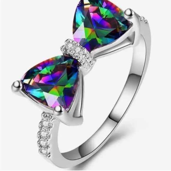 Elegant Silver  Zirconia Rainbow Bow Ring Sterling Silver Gift Boxed NEW Size 7 - Picture 1 of 1